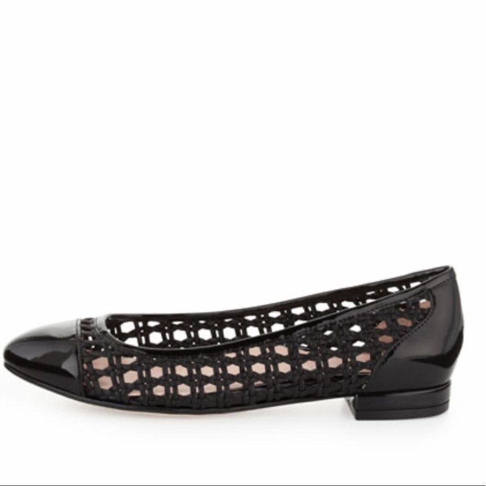 Taryn Rose Beatriz Woven Leather Black Flats Size 8.5 - Picture 2 of 15